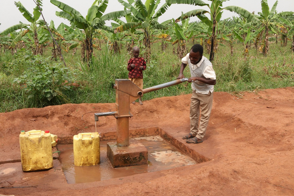 Safe Community Water Supply - Rwanda Safe Community Water Supply - Rwanda