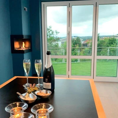 Lareira a Bioetanol Embutida de canto 50 cm - Esquerda Lareira a Bioetanol Embutida de canto 50 cm - Esquerda