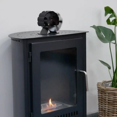 Ventoinha para lareiras a bioetanol e salamandras. Ventoinha preta para lareiras a bioetanol que sopra ar quente para o ambiente.