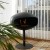 Cocoon Pedestral Independente em Preto com uma Base Preta